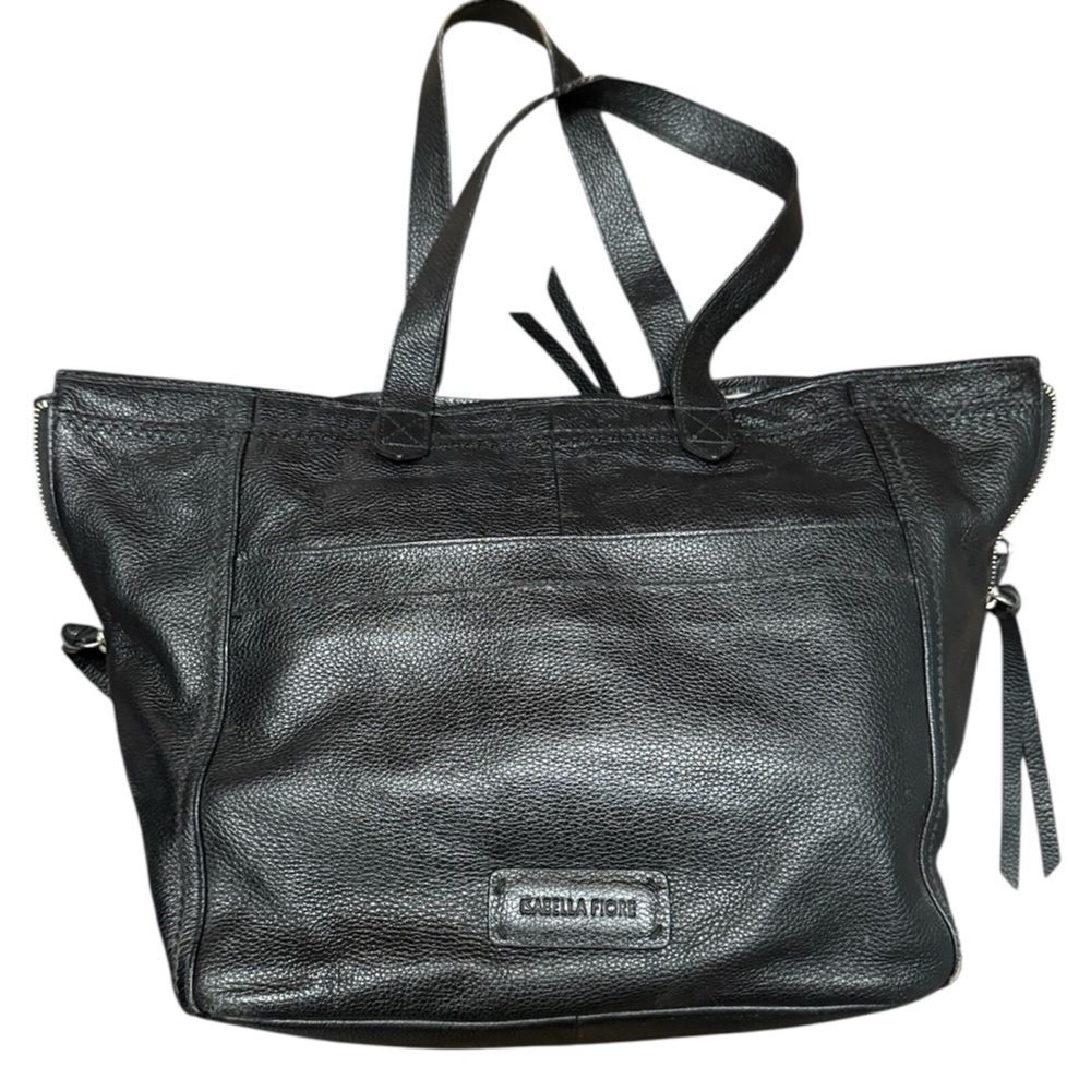 Isabella Fiore large black leather tote EUC-GUC minor wear on straps